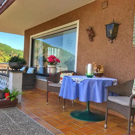 Bed & Breakfast Happy Mosel 4*