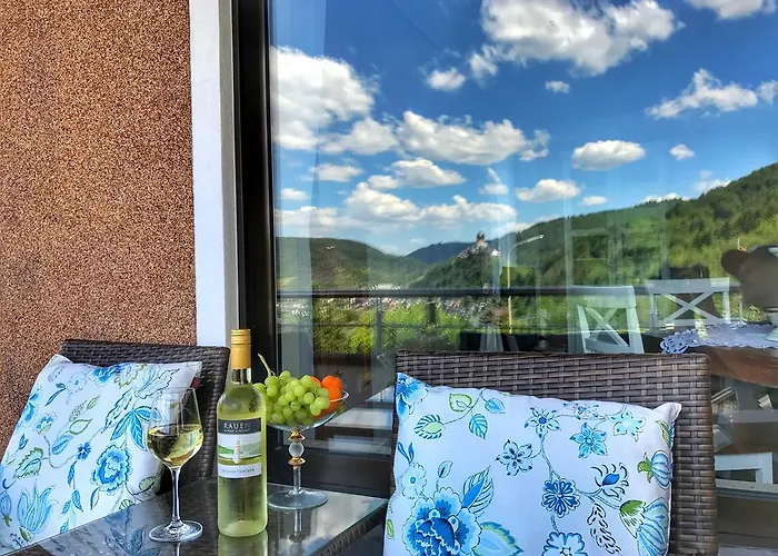 Nocleg ze śniadaniem Happy Mosel 4*