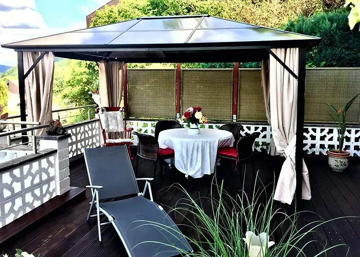 Happy Mosel Bed & Breakfast 4*