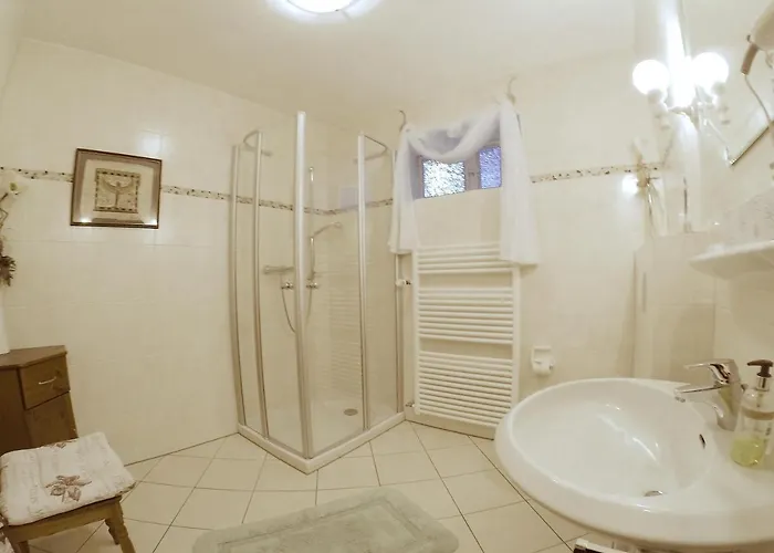 Happy Mosel Bed & Breakfast 4*